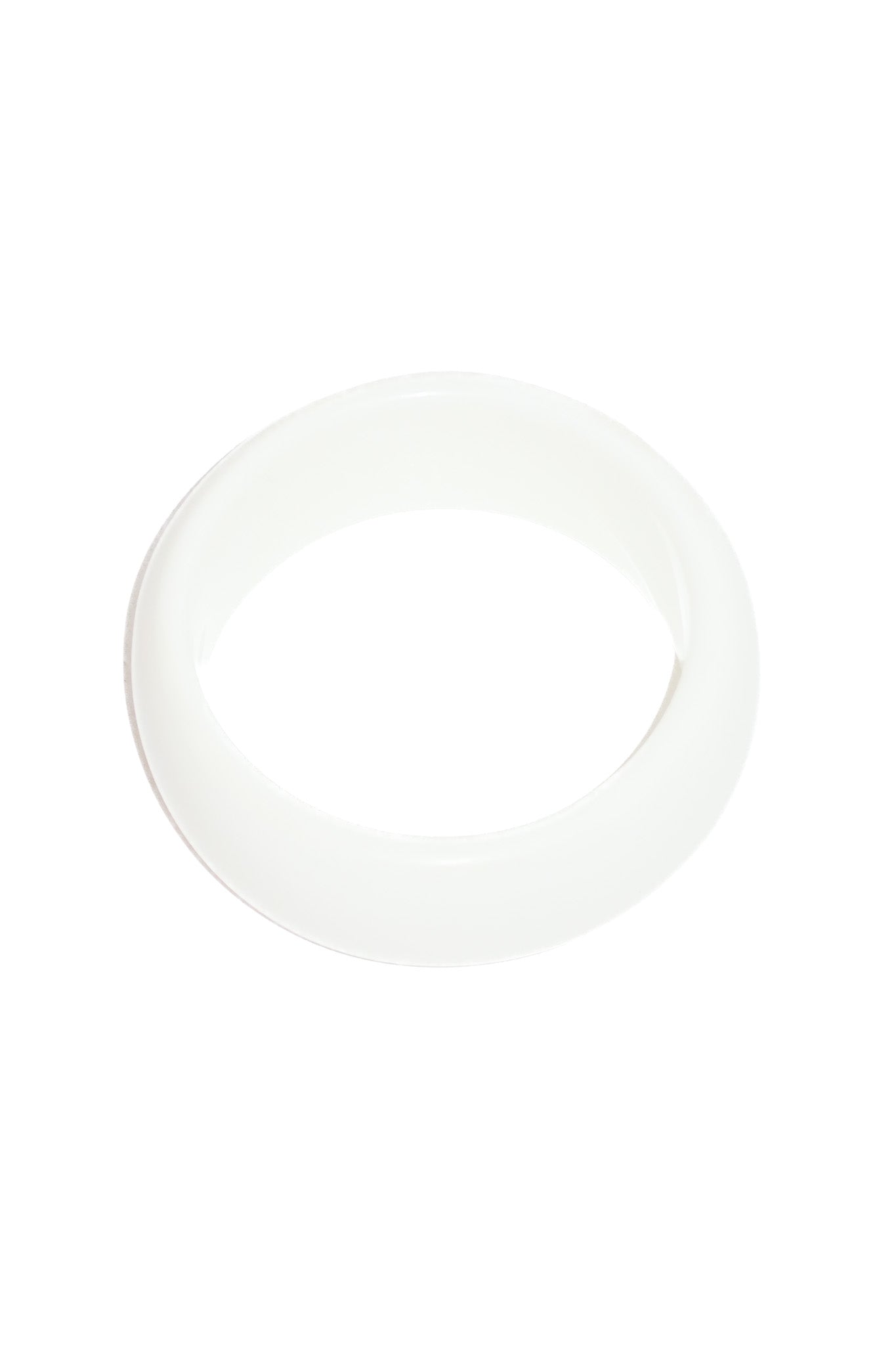 2000’s chunky acrylic bracelet white.