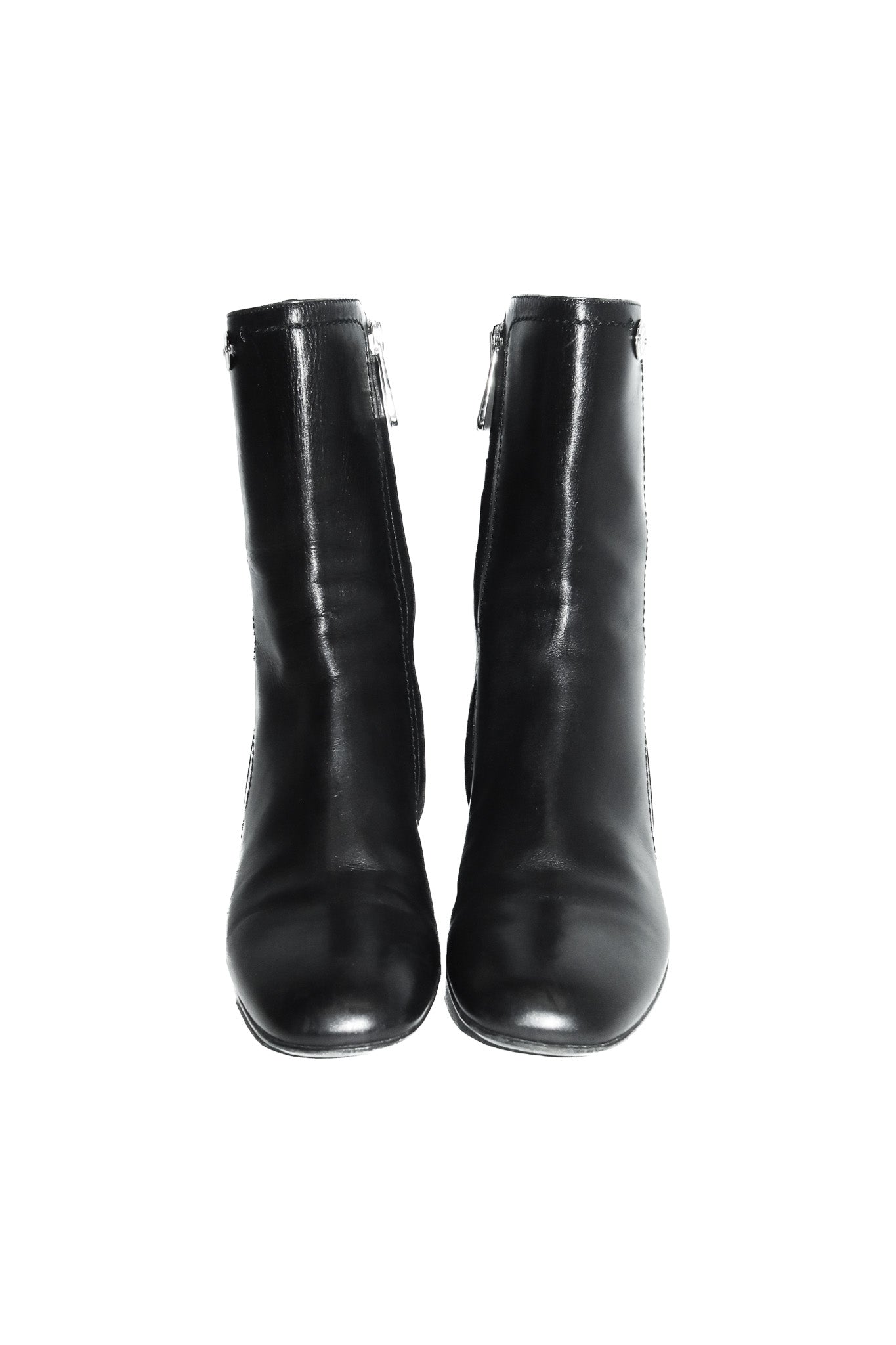 1990’s bally liza leather ankle boots black.