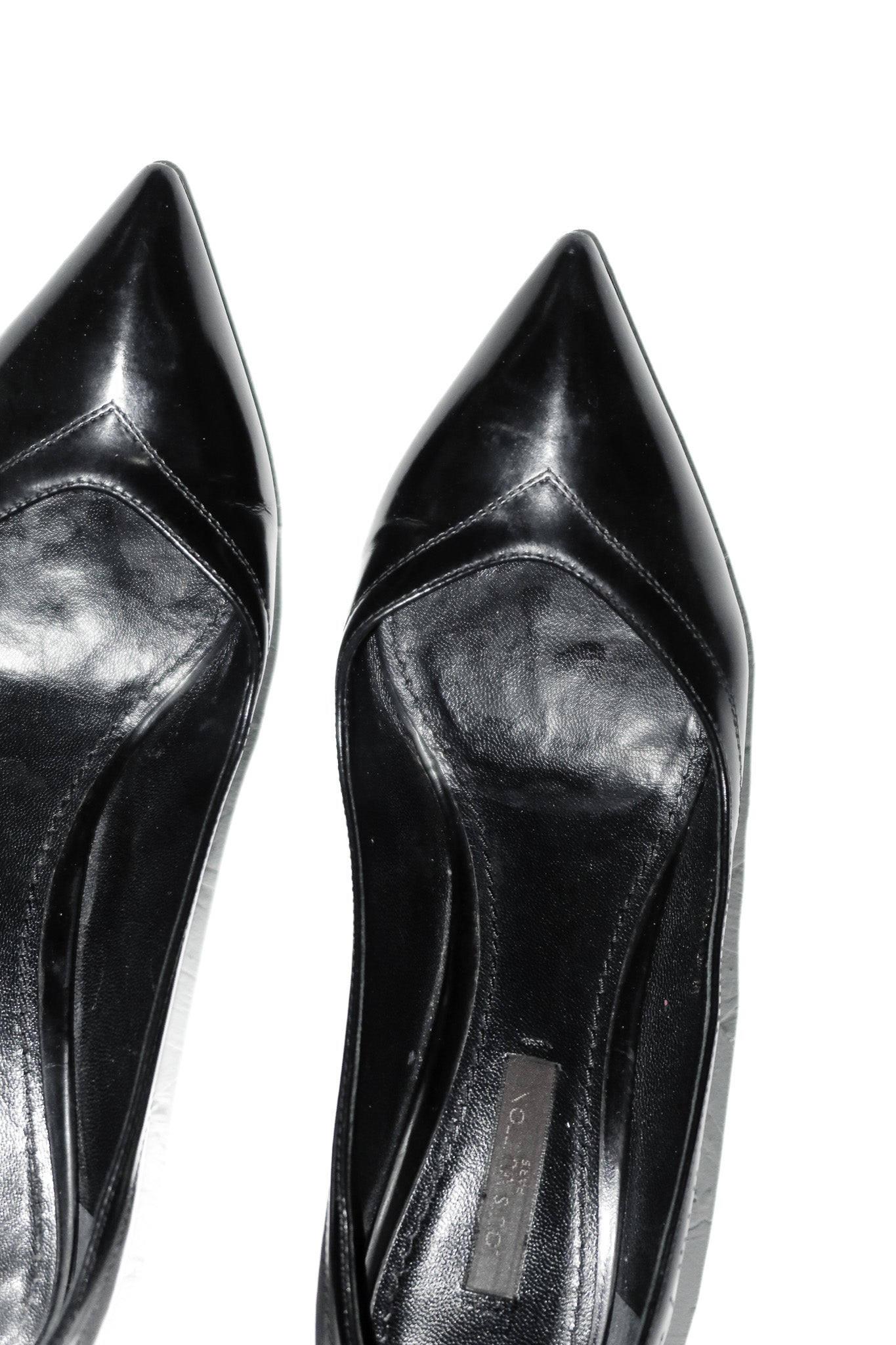 louis vuitton leather almond toe pumps black.