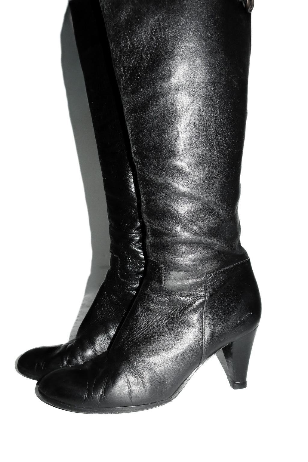 unsigned leather knee-high boots black.
