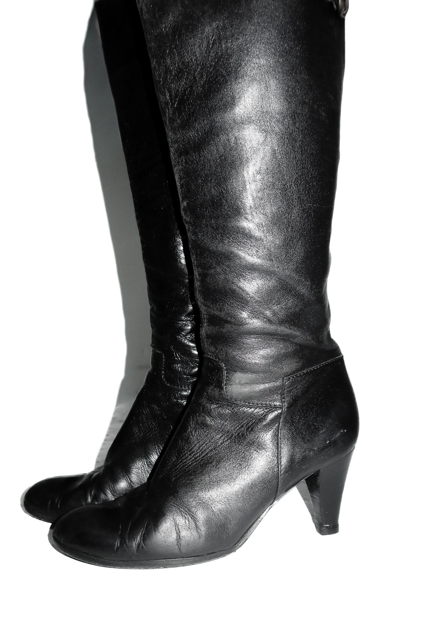 unsigned leather knee-high boots black.