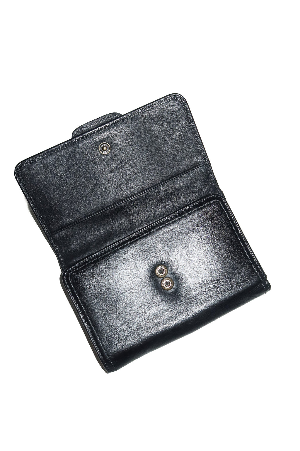 2000’s jag leather tri-fold wallet black.