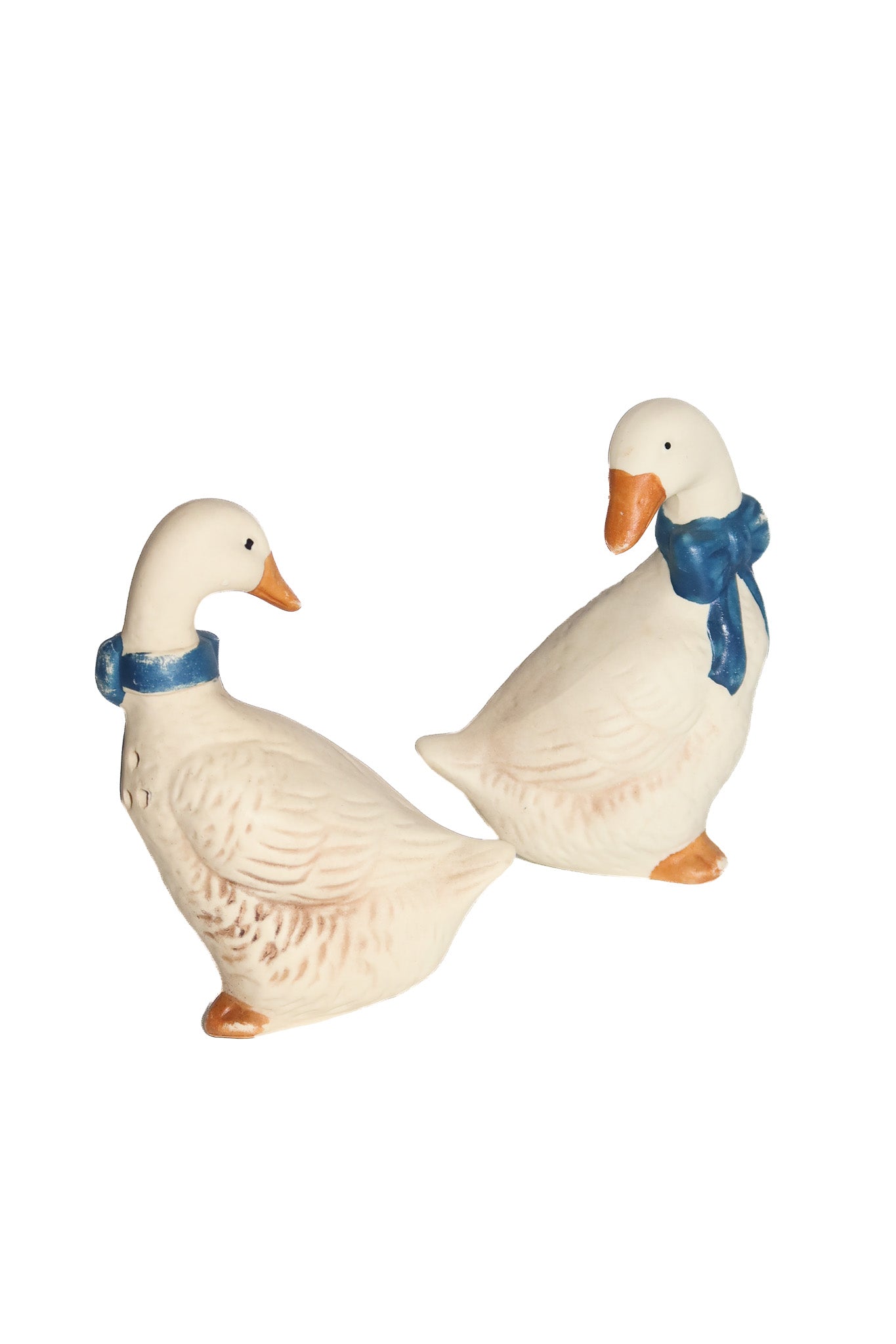 vintage ceramic duck salt & pepper shakers.
