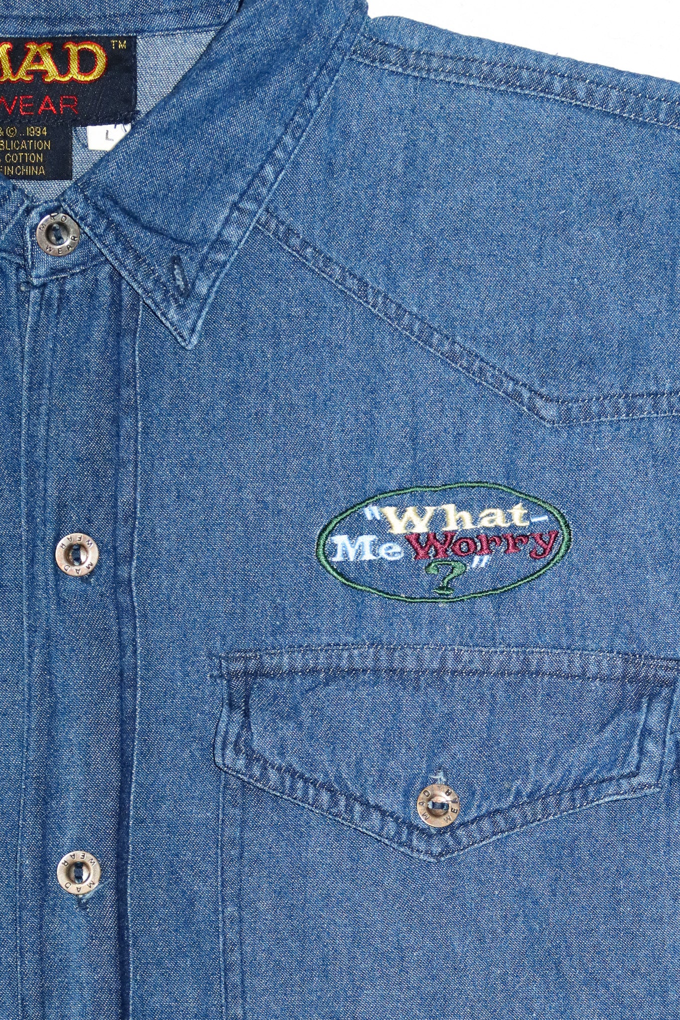 1990’s mad magazine alfred e. neuman embroidered denim shirt blue.