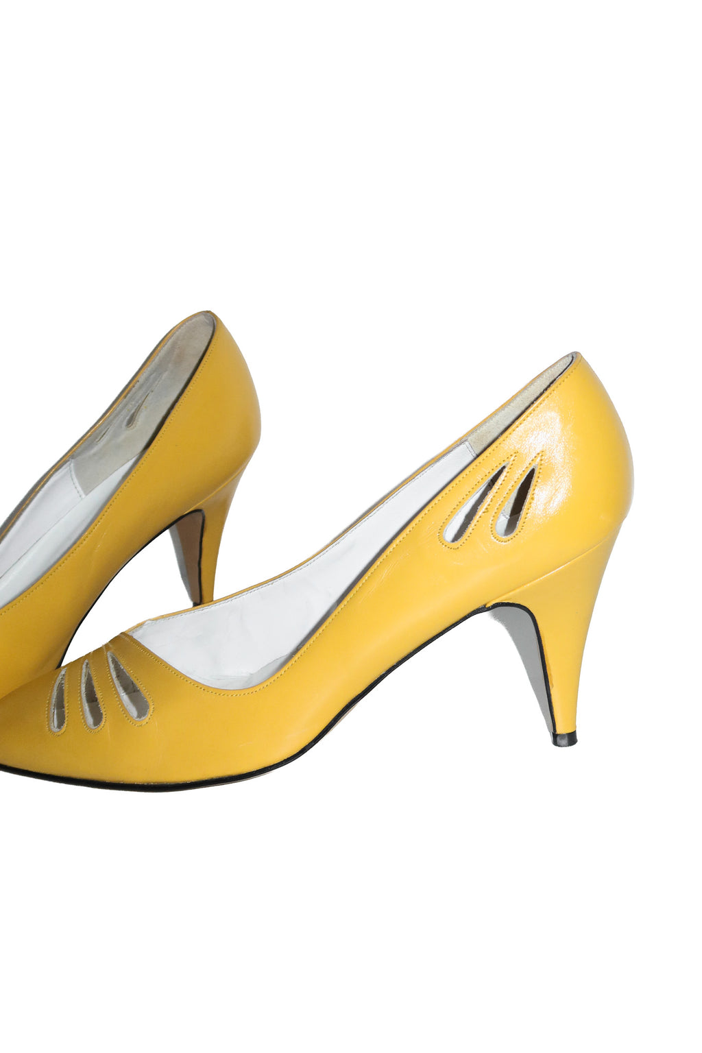 1990’s j. robins leather pumps & matching bag yellow.