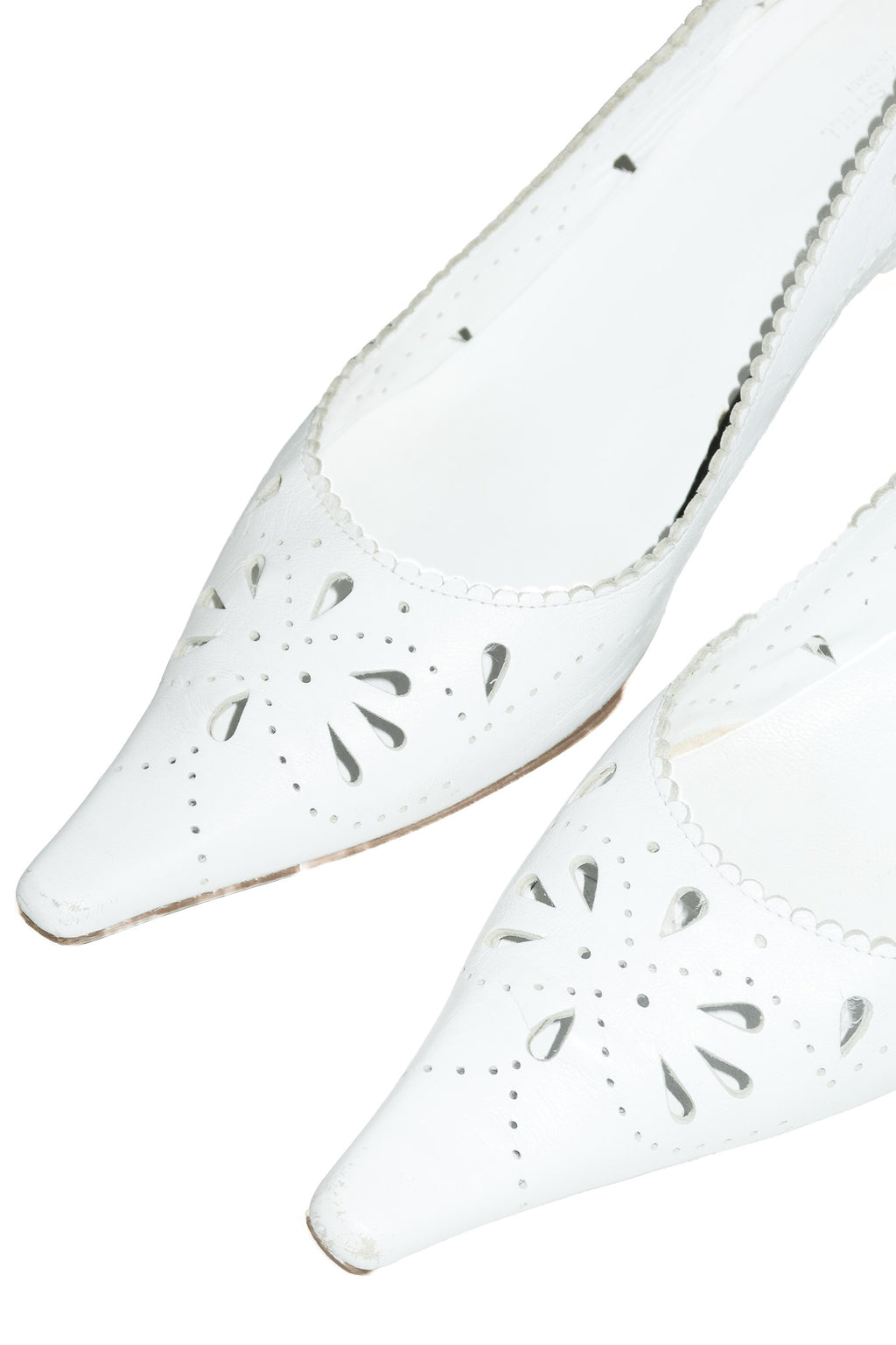 1990’s pepe castell leather cutout kitten heels white.
