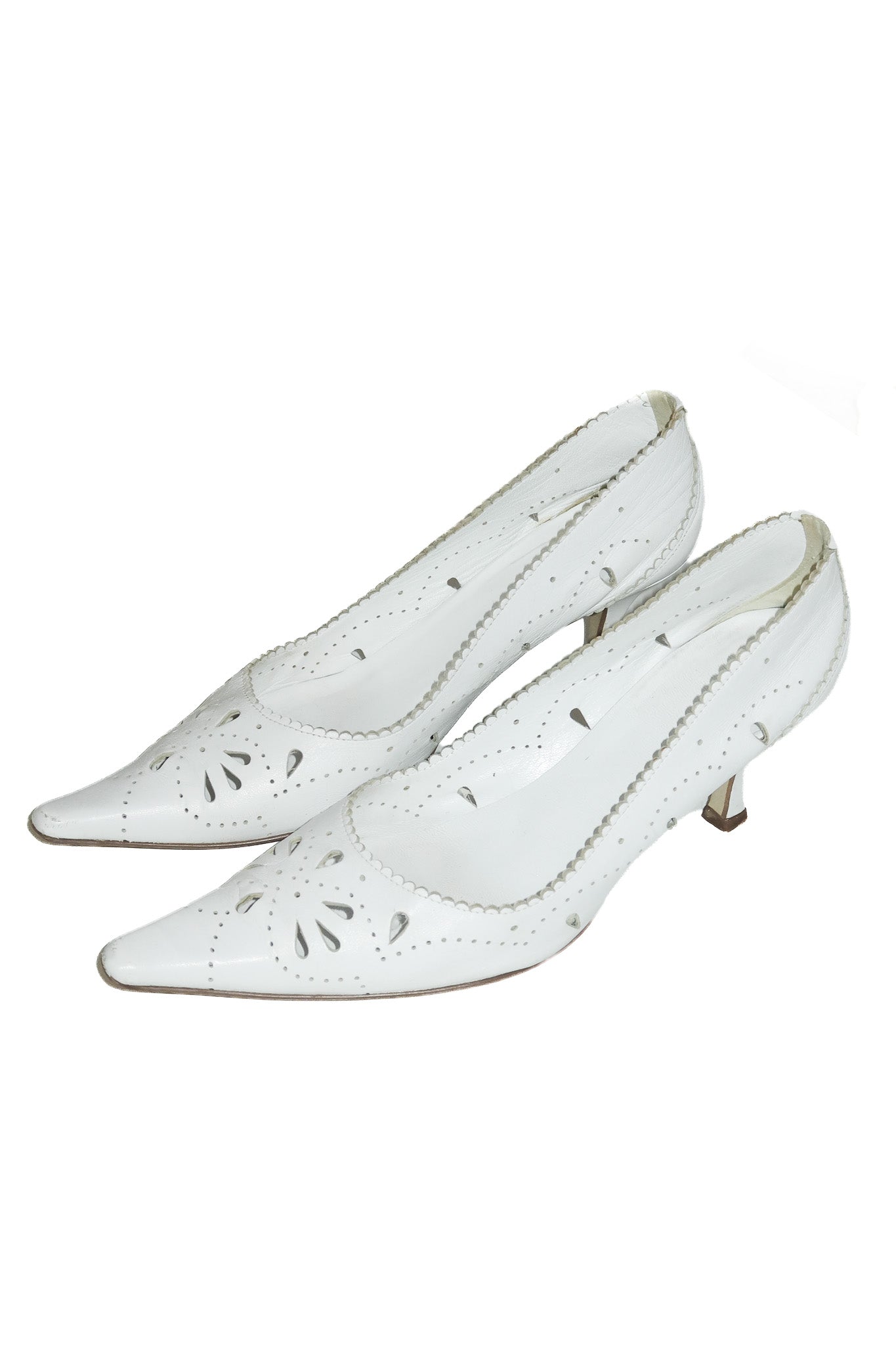 1990’s pepe castell leather cutout kitten heels white.