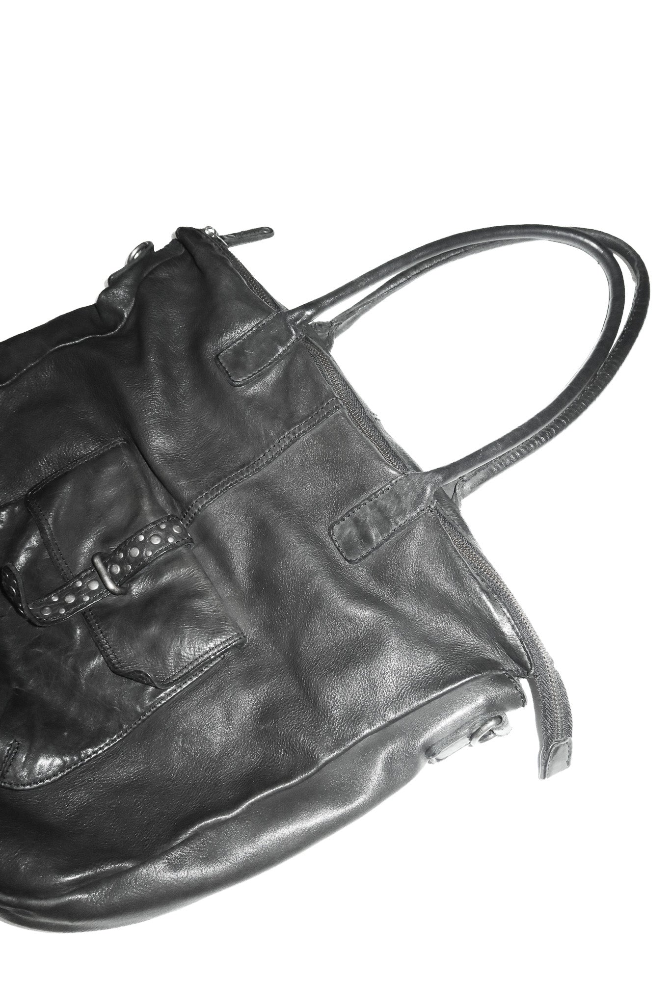 2000’s studded leather tote bag black.