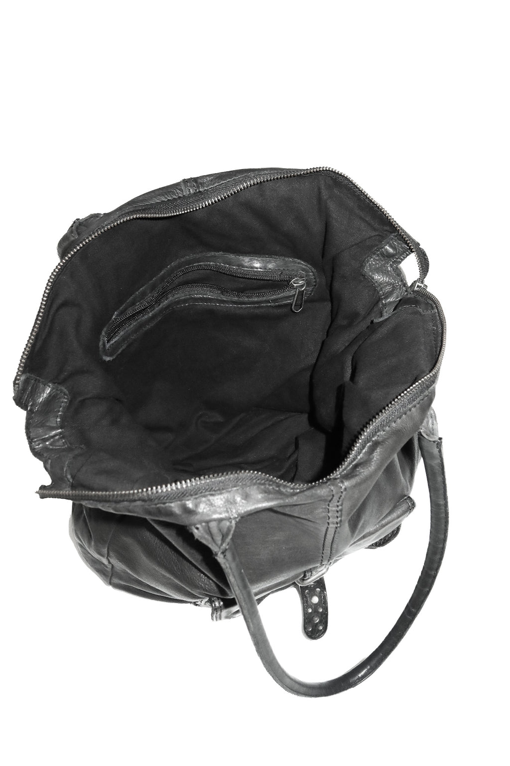 2000’s studded leather tote bag black.