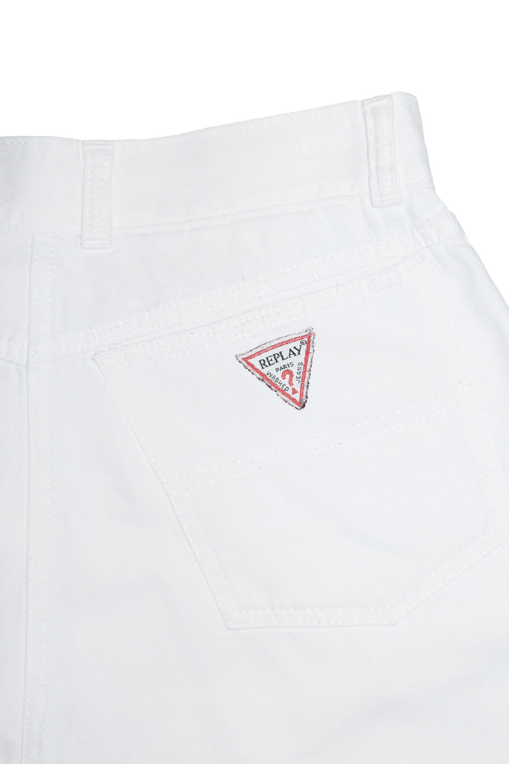 1990’s replay high waisted denim cut off shorts white.