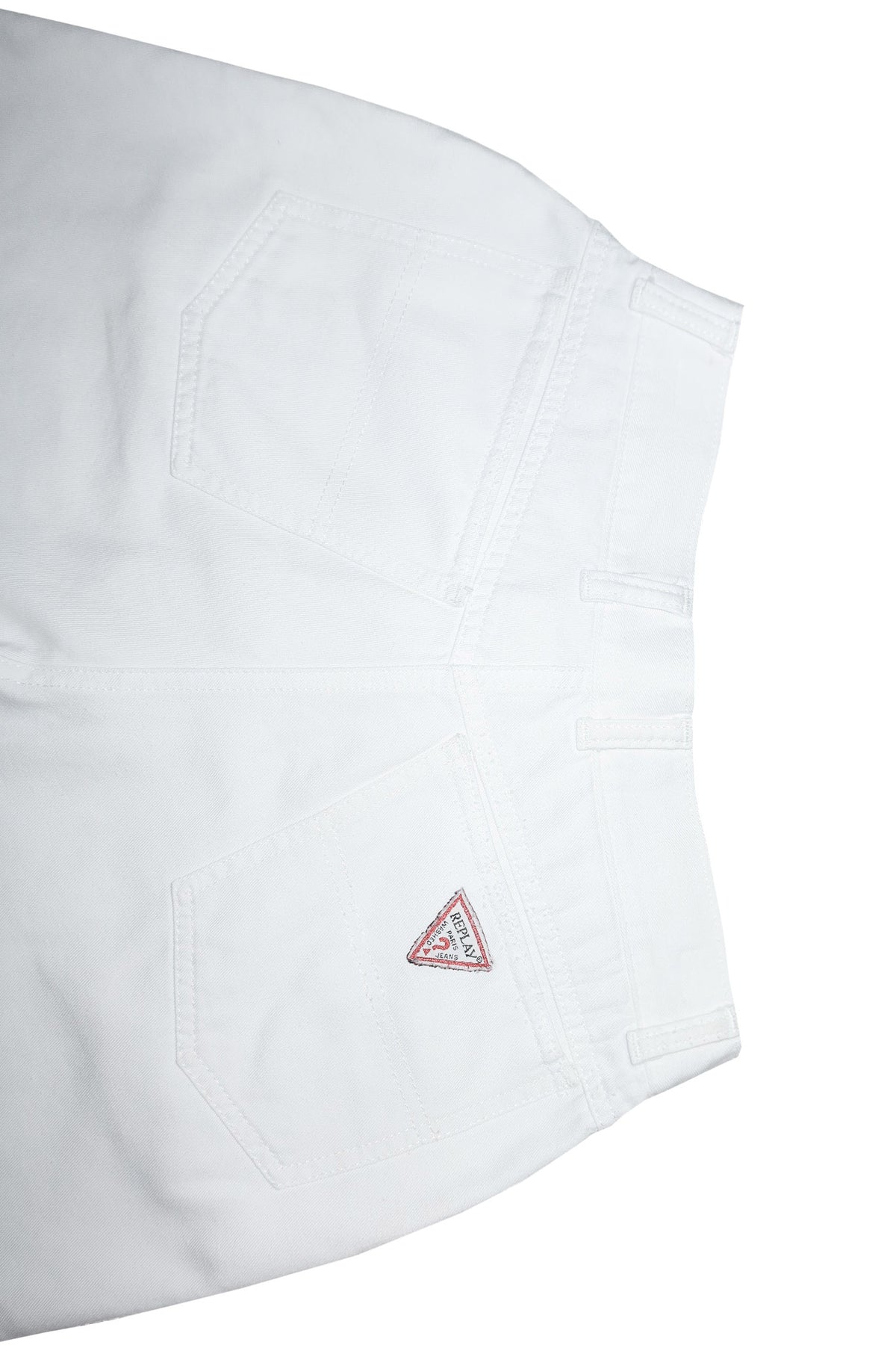 1990’s replay high waisted denim cut off shorts white.