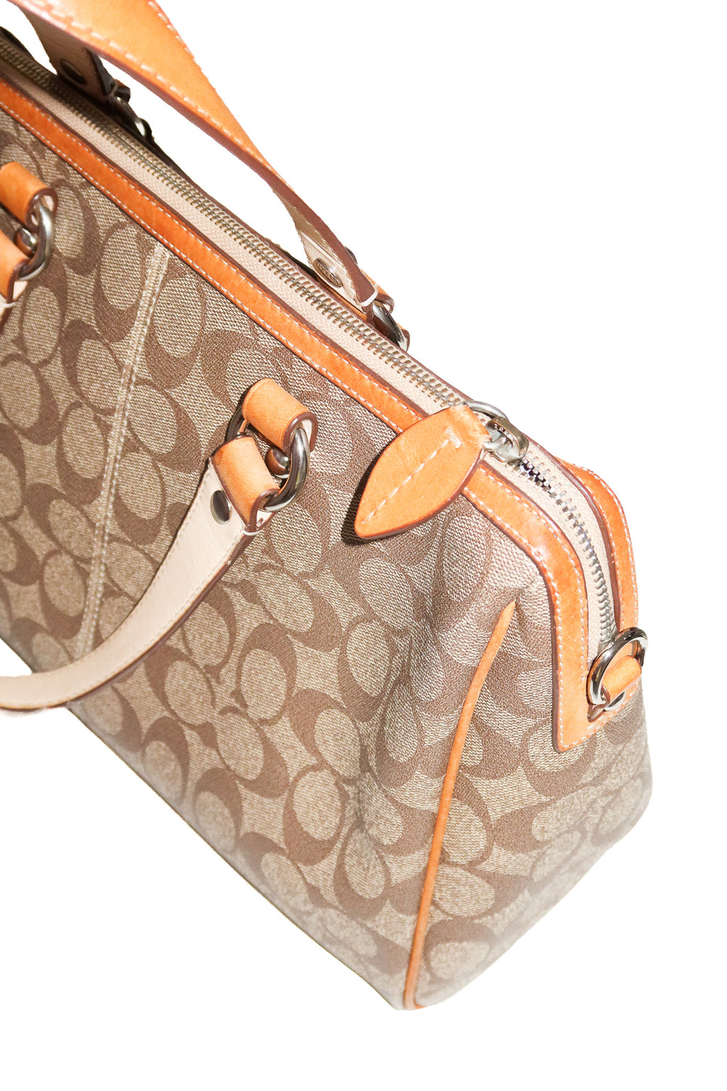 2011 coach penelope signature satchel bag beige / tan.