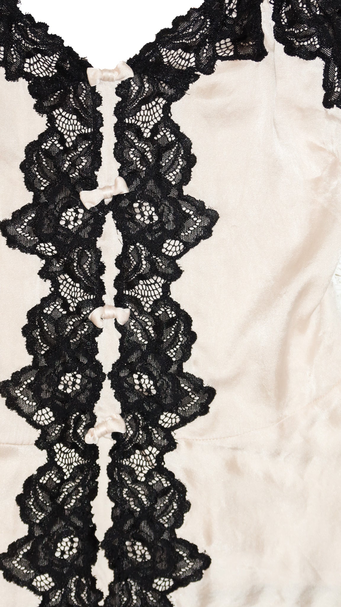 2000’s alannah hill silk lace cami pink black.
