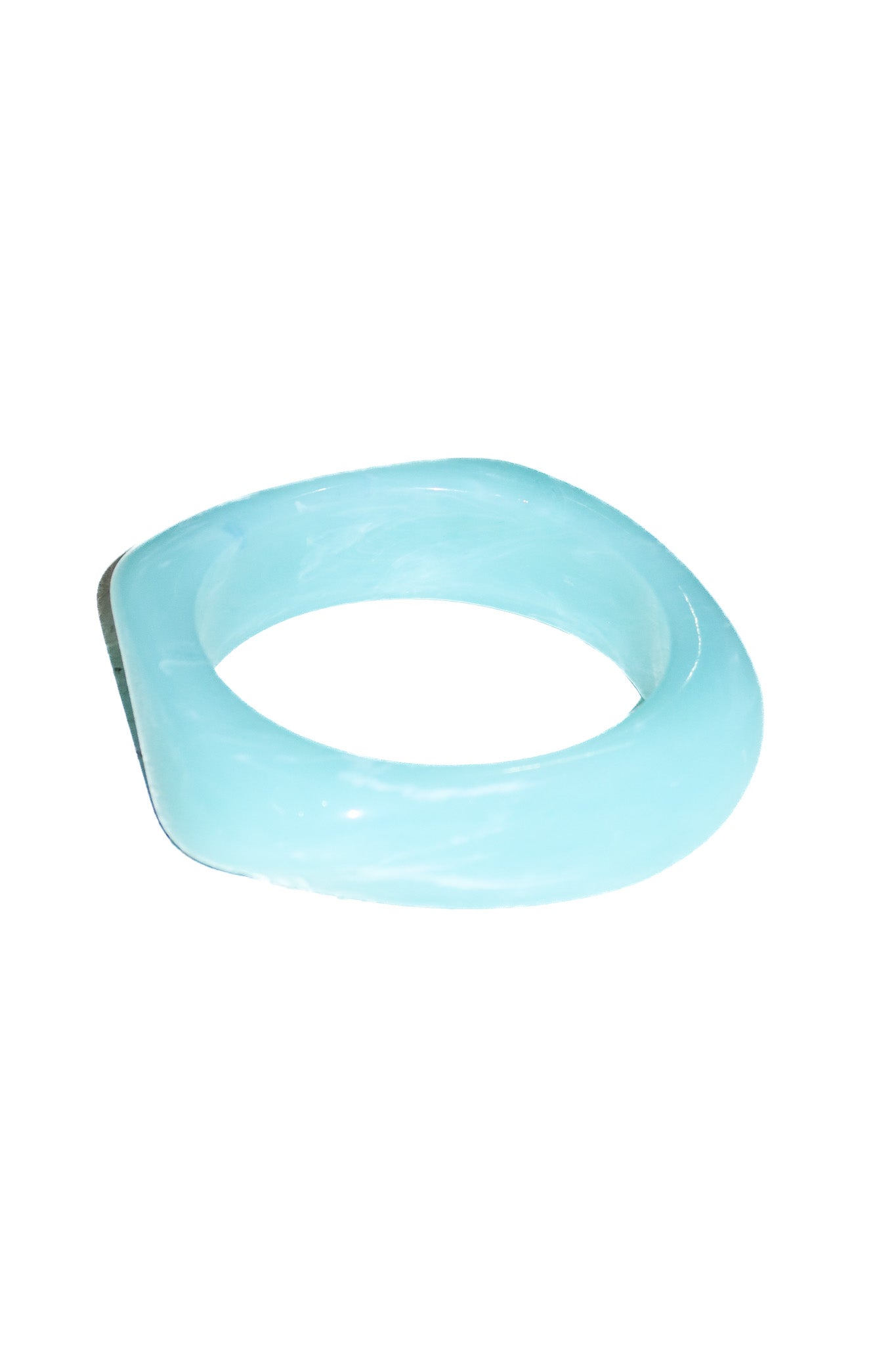 soleil resin cuff bracelet cloud blue.