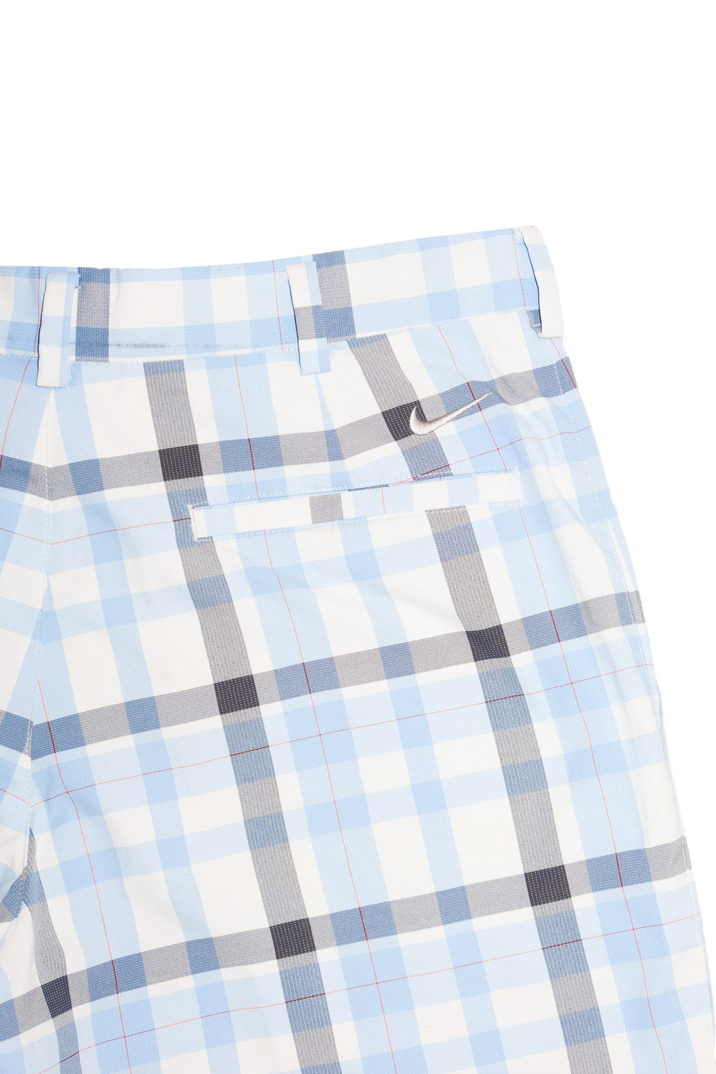 2000's nike golf dri-fit plaid shorts blue / white.