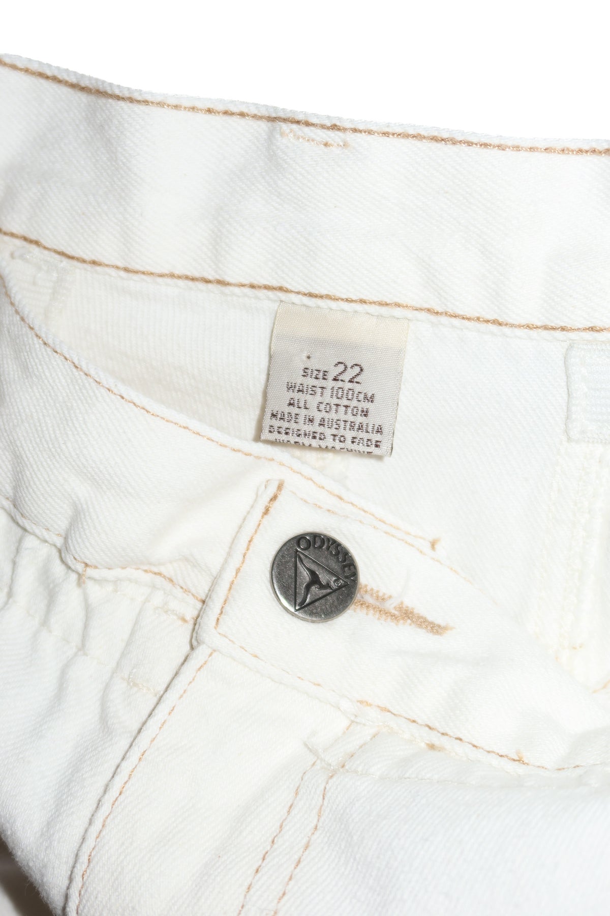 1990's odyssey high waist tapered jeans cream.