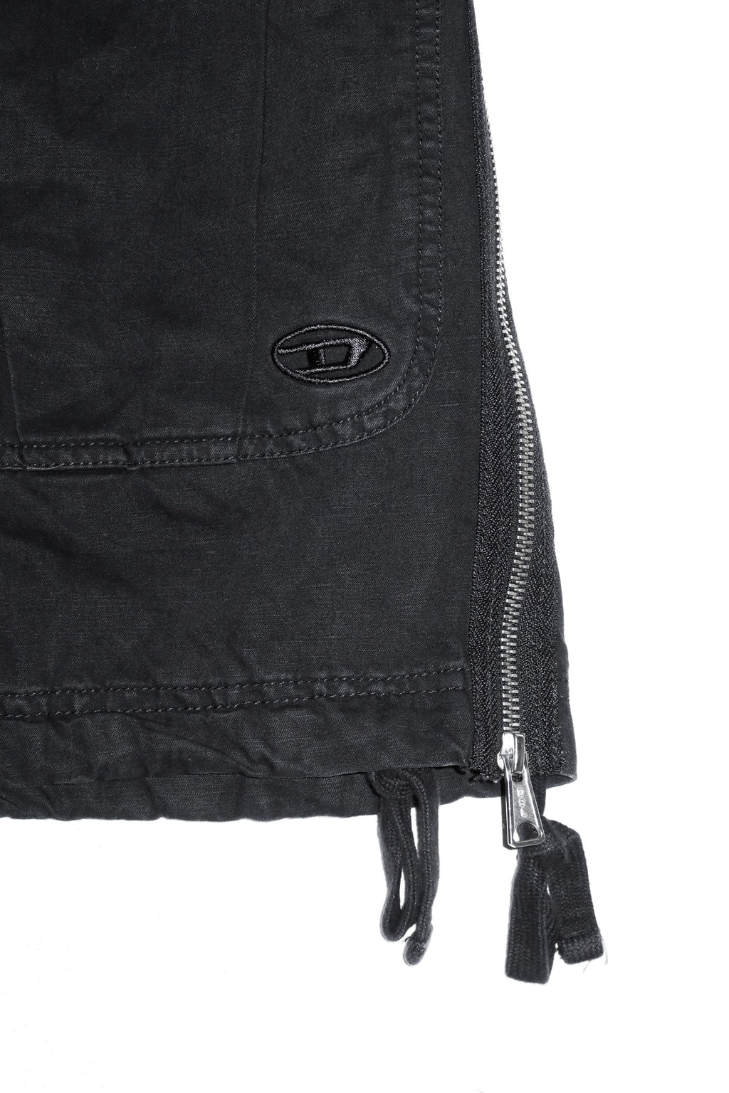 2000’s diesel o-ginestra cargo midi skirt black.