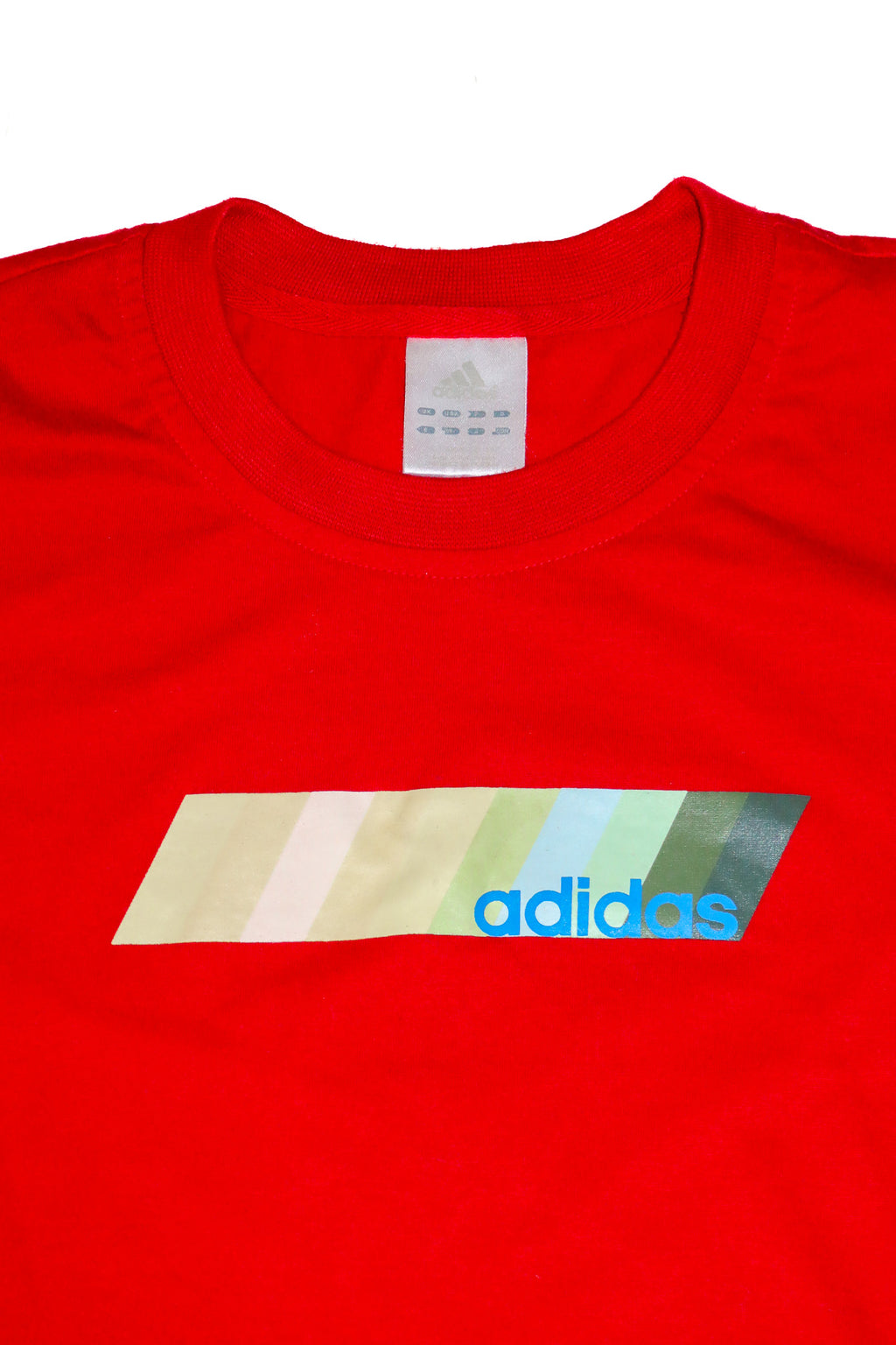 2000’s adidas logo t-shirt red.