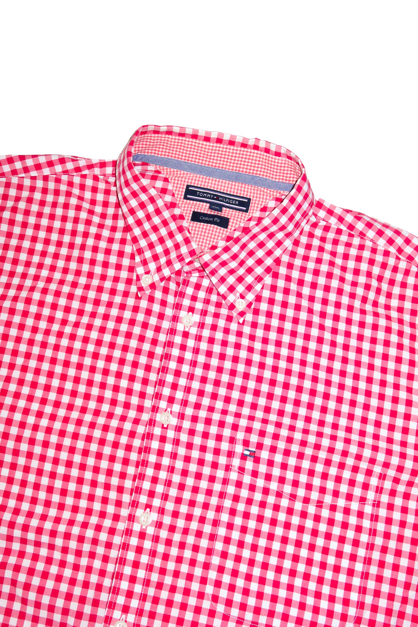 2000’s tommy hilfiger gingham short sleeve shirt red.
