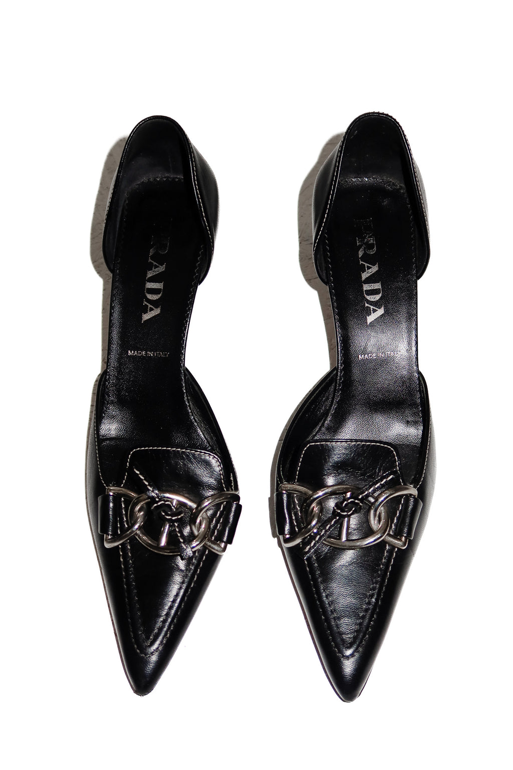 2000's prada topstitched d'orsay kitten heel black.